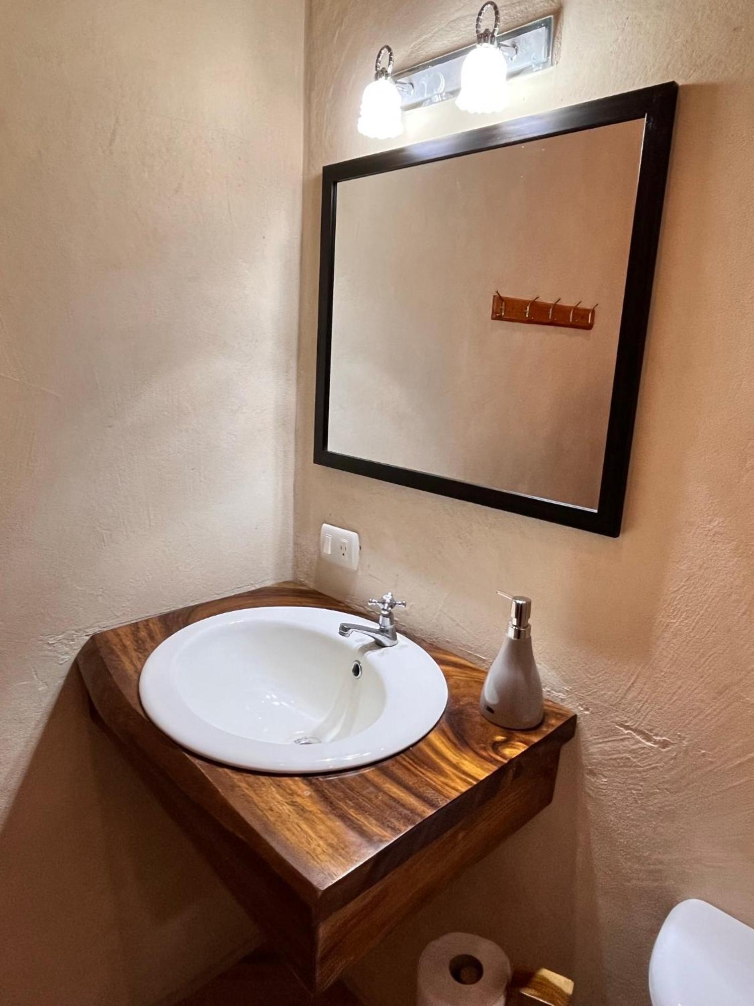 Apartamento Los Guanacastes Cerca De Tamarindo Con Piscina Santa Cruz  Eksteriør billede